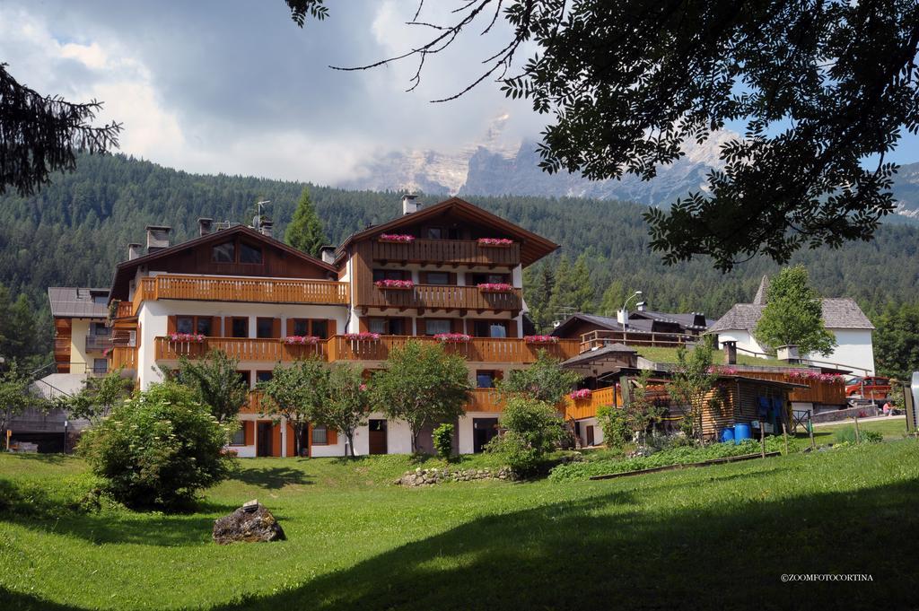 Appartamenti Da Nica E Diego Borca di Cadore Exterior photo