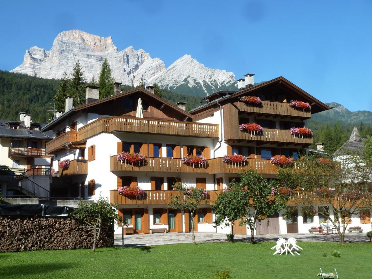 Appartamenti Da Nica E Diego Borca di Cadore Exterior photo